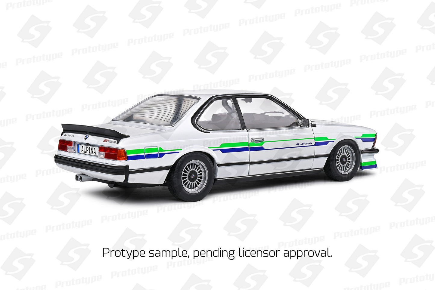 Macheta auto BMW ALPINA B7 Turbo (E24) 1984 1:18 Solido
