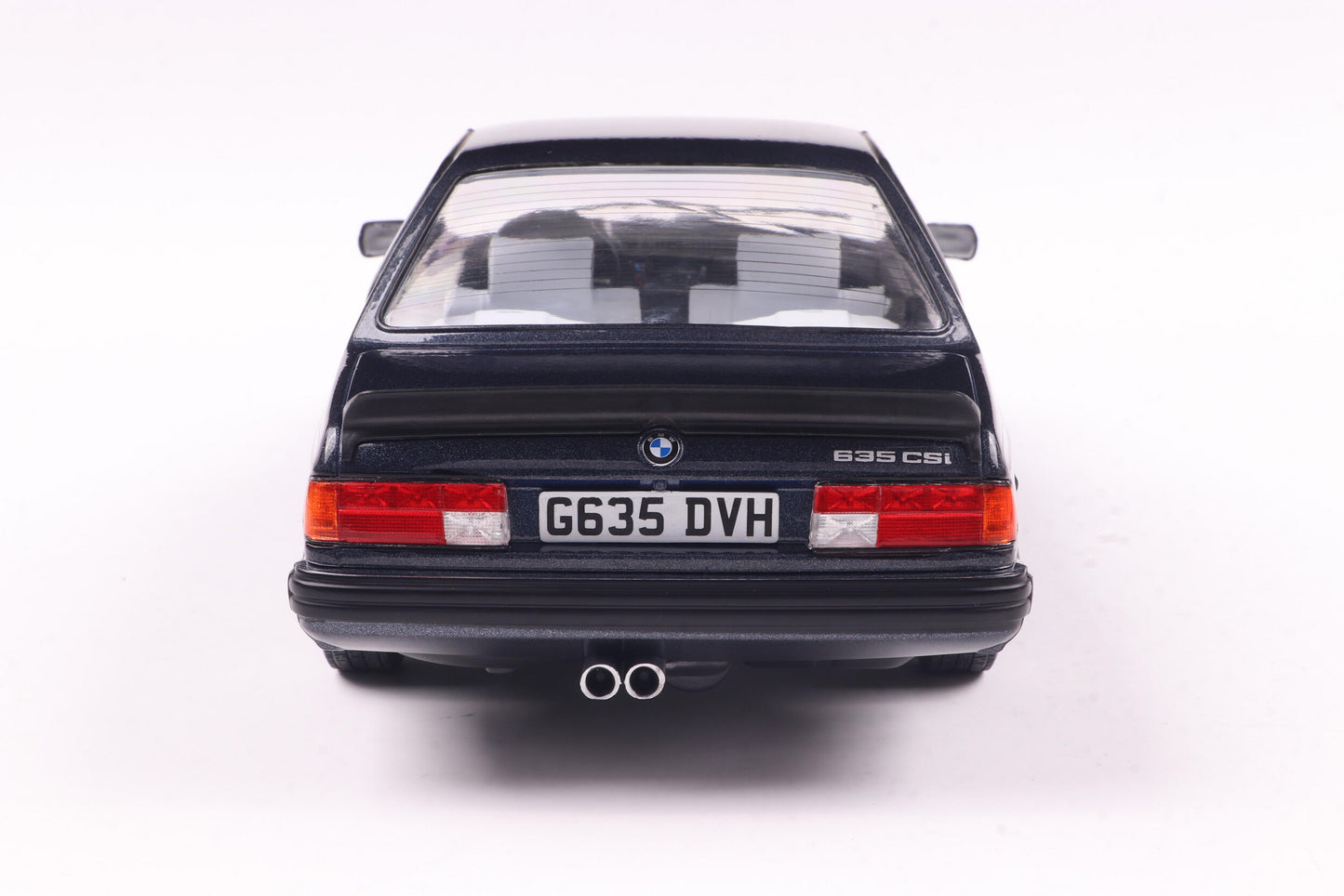 * Precomanda Macheta auto BMW 635 CSI – Macau Blue – 1984 1:18 Solido