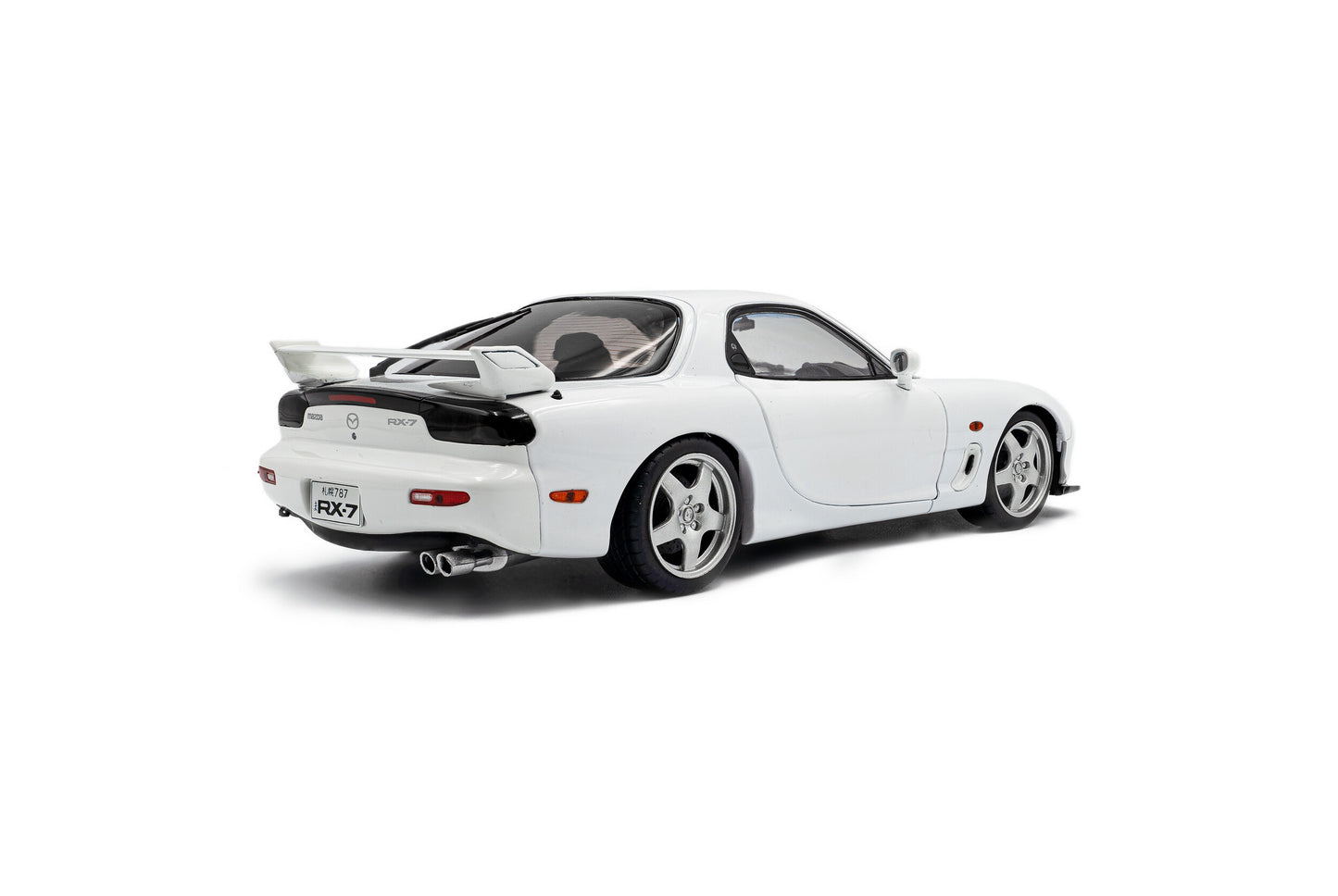 * Precomanda Macheta auto Mazda RX7 FD3RS – Pure White – 1999 1:18 Solido