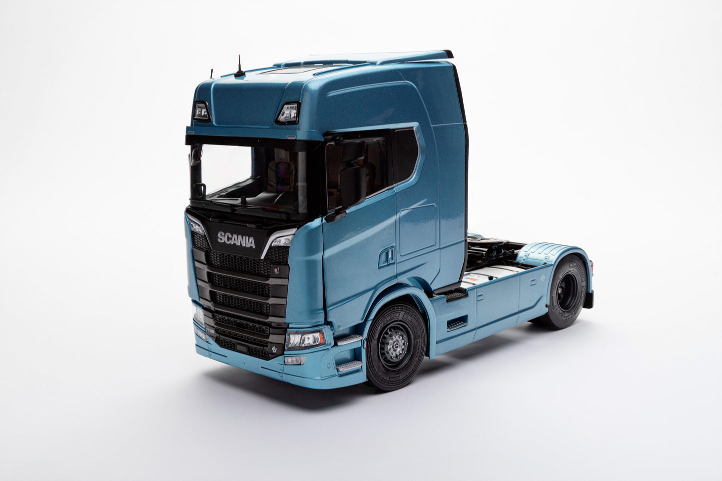 Macheta auto Scania S770 Highline 2022 1:24 Solido