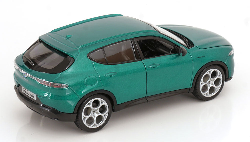Macheta auto Alfa Romeo Tonale (2023) 1:24 Bburago