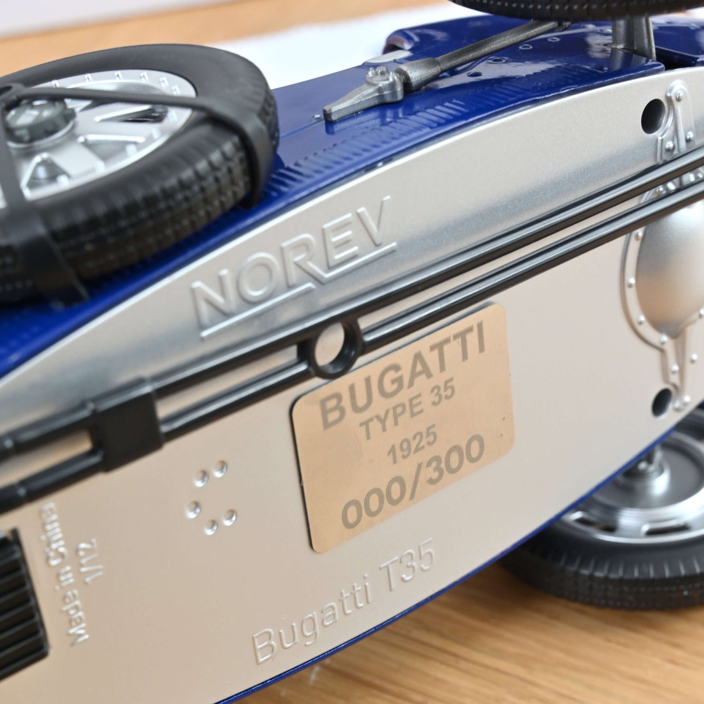 Macheta auto Bugatti T35 1925 1:12 Norev