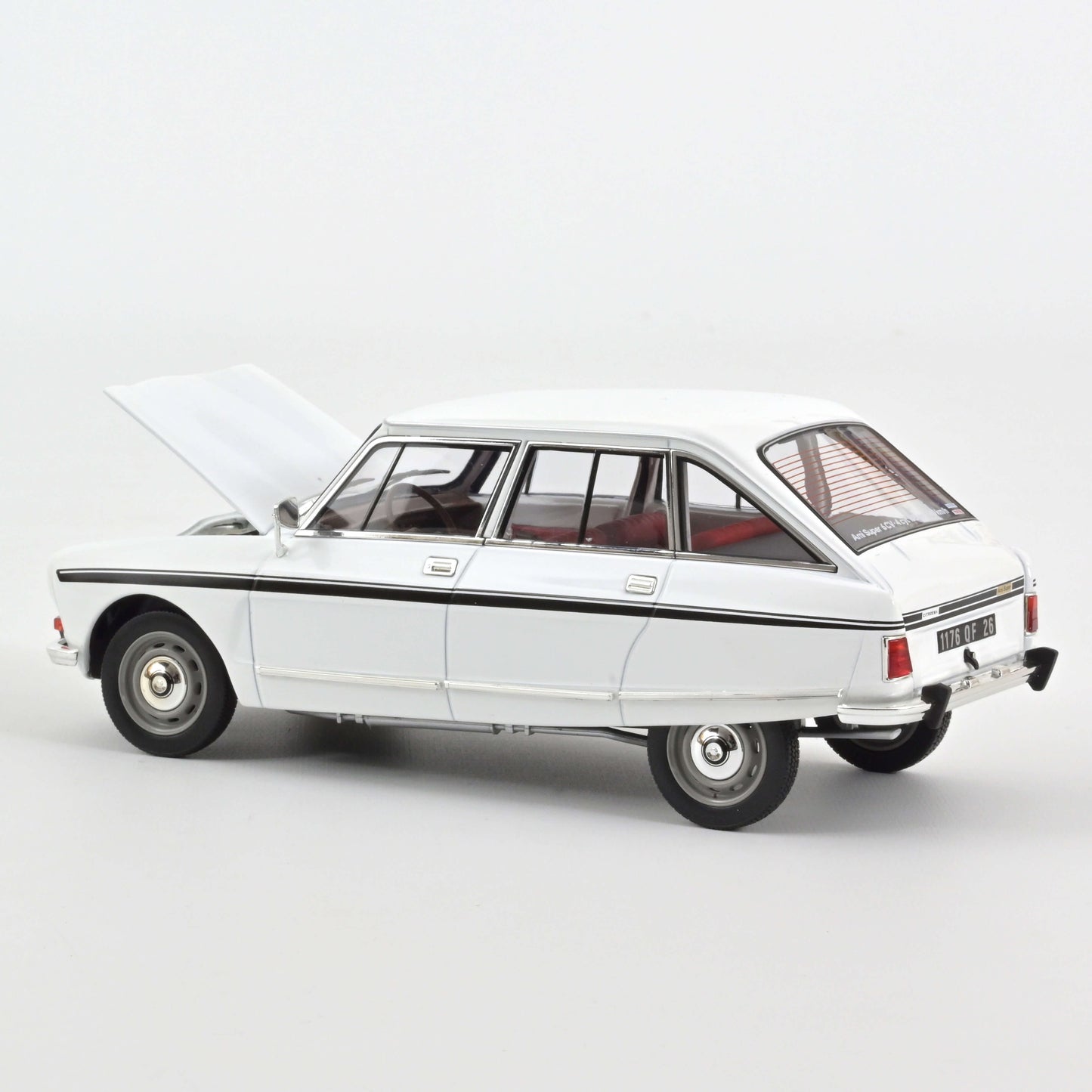 Macheta auto Citroen Ami Super (1974) 1:18 Norev