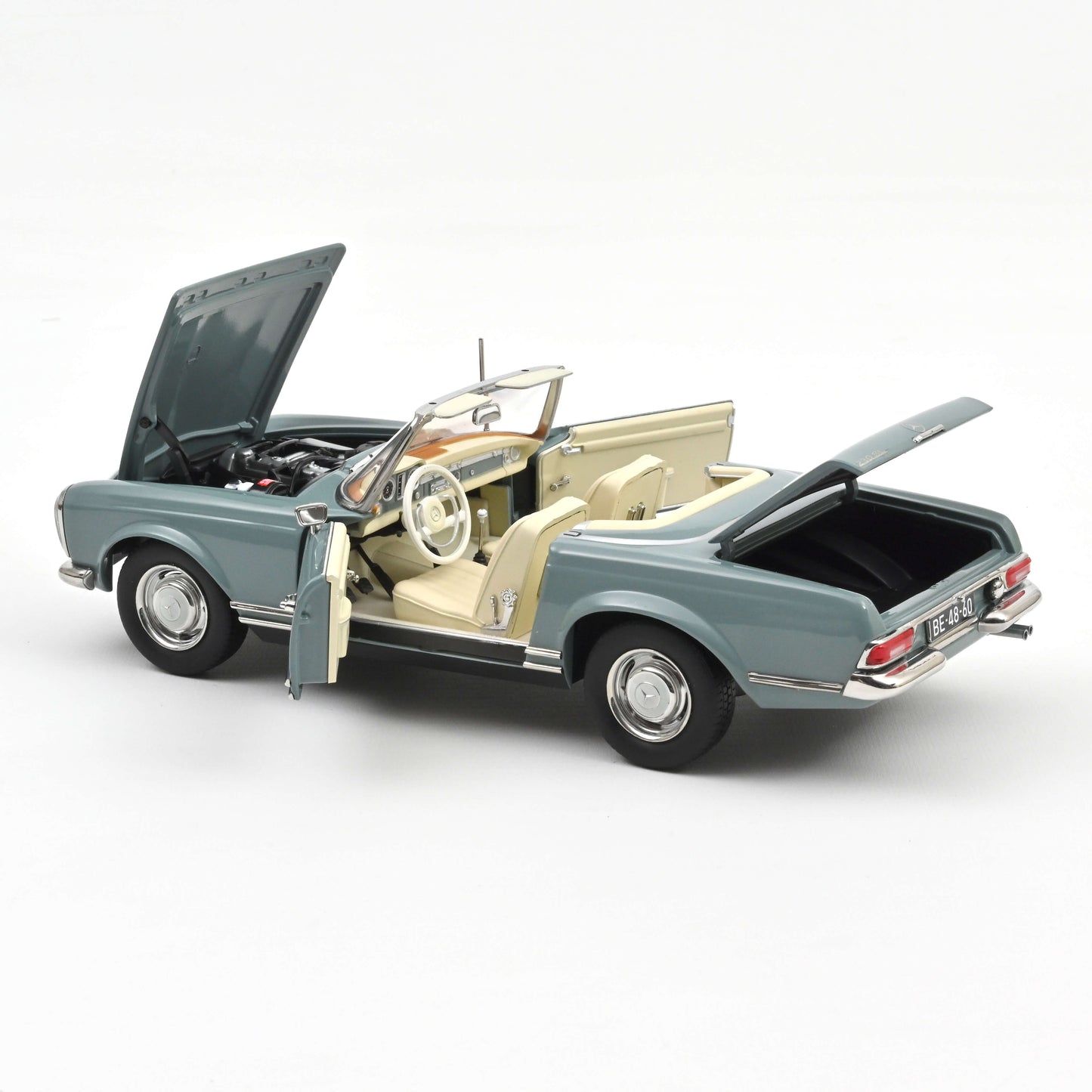 Macheta auto Mercedes Benz 230 SL, Horizon Blue Knocking on Heavens Door, 1963 1:18 Norev