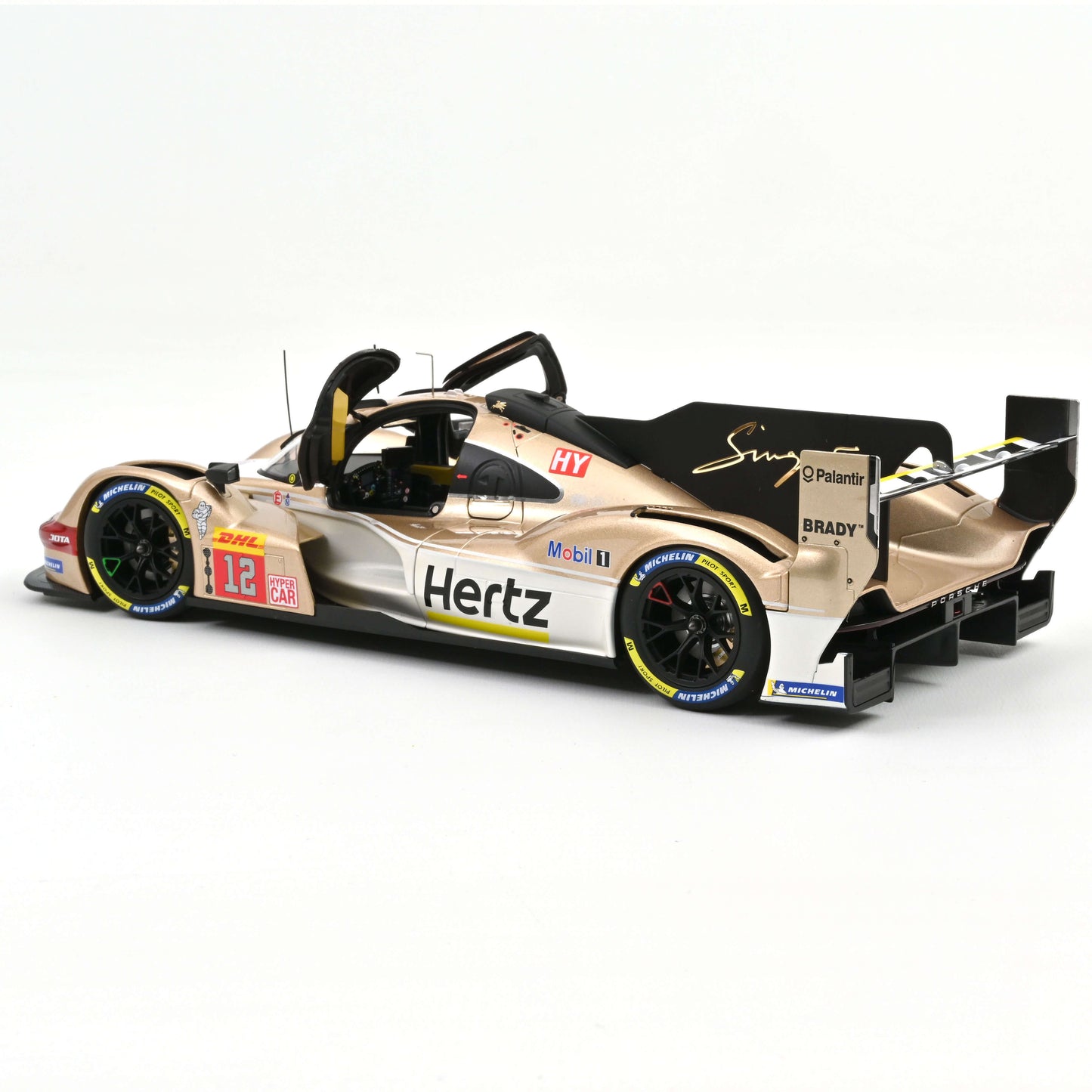 Model car Porsche 911 (964) Carrera 4 Cabrio 1990 1:18 Norev