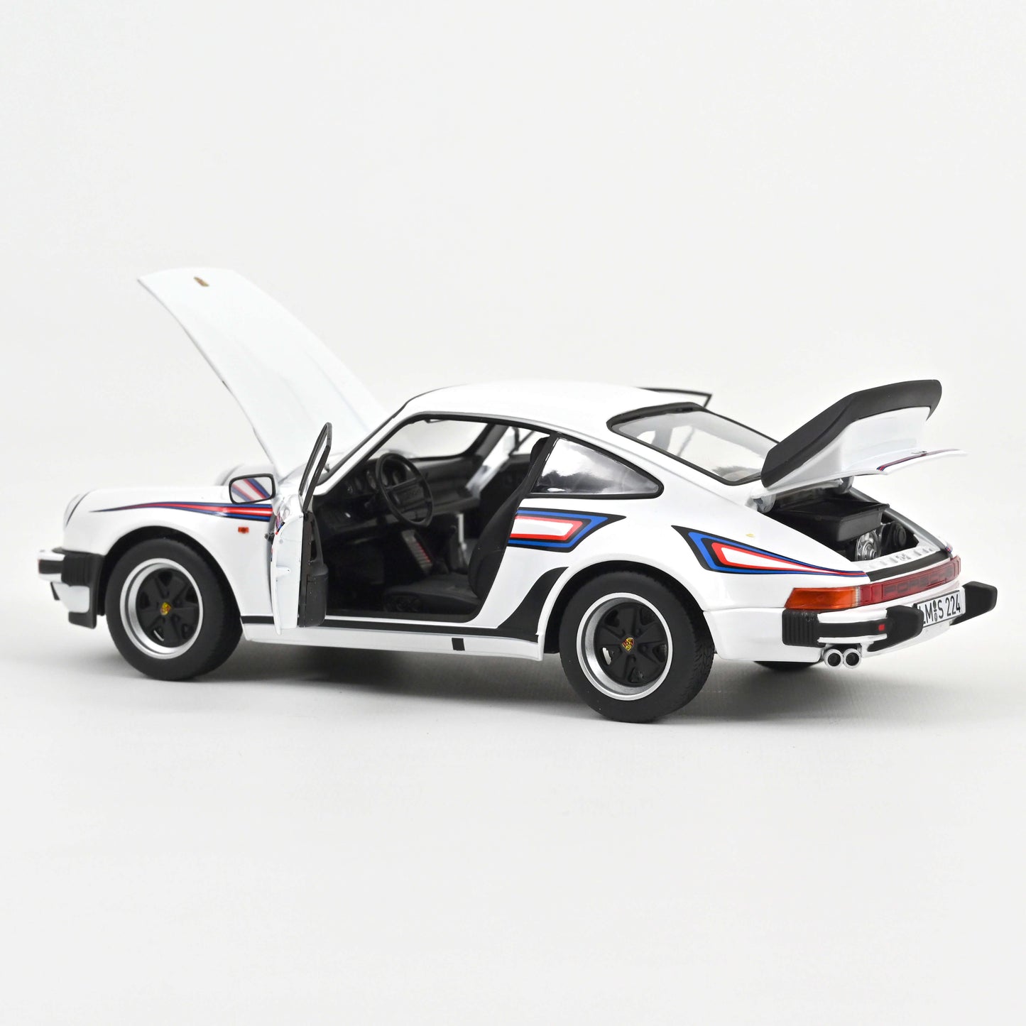 Macheta auto Porsche 911 Turbo 3.3 1980 White 1:18 Norev