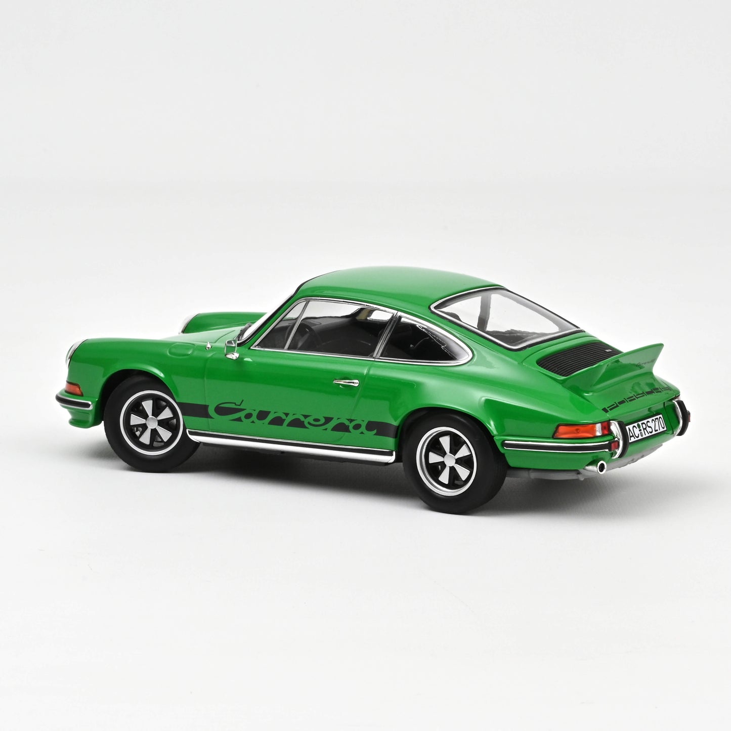 Macheta auto Porsche 911 RS (1973) 1:18 Norev
