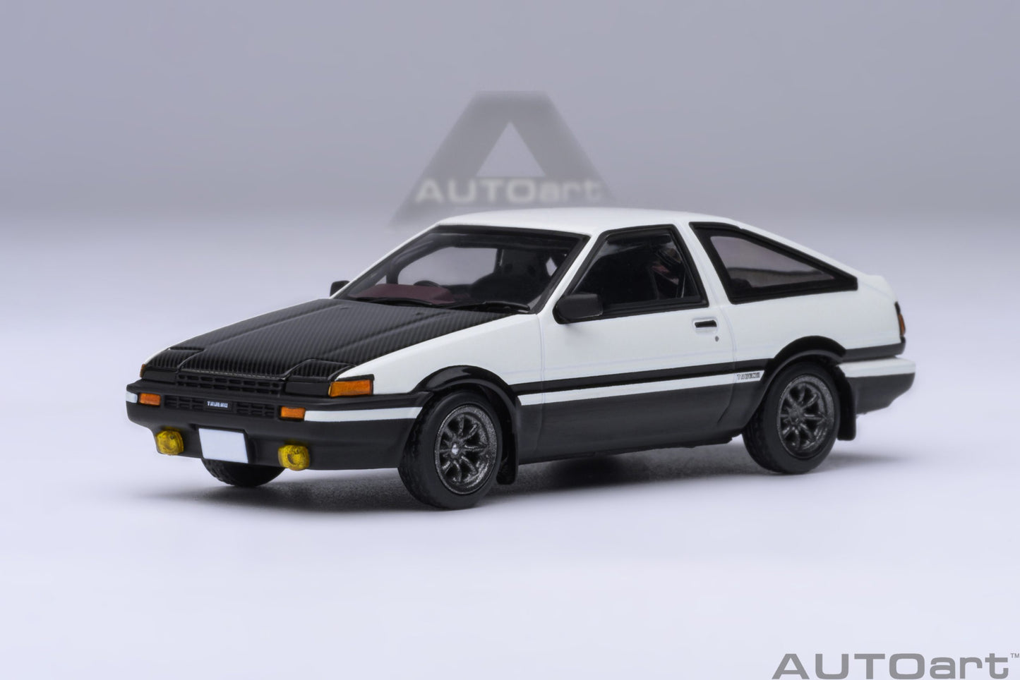 Macheta auto Toyota Sprinter Trueno (AE86) “Project D” Final Version 1:64 AutoArt