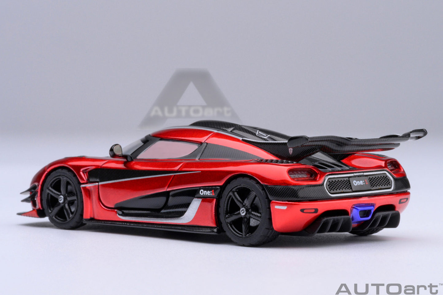 Macheta auto Koenigsegg One:1 1:64 AutoArt