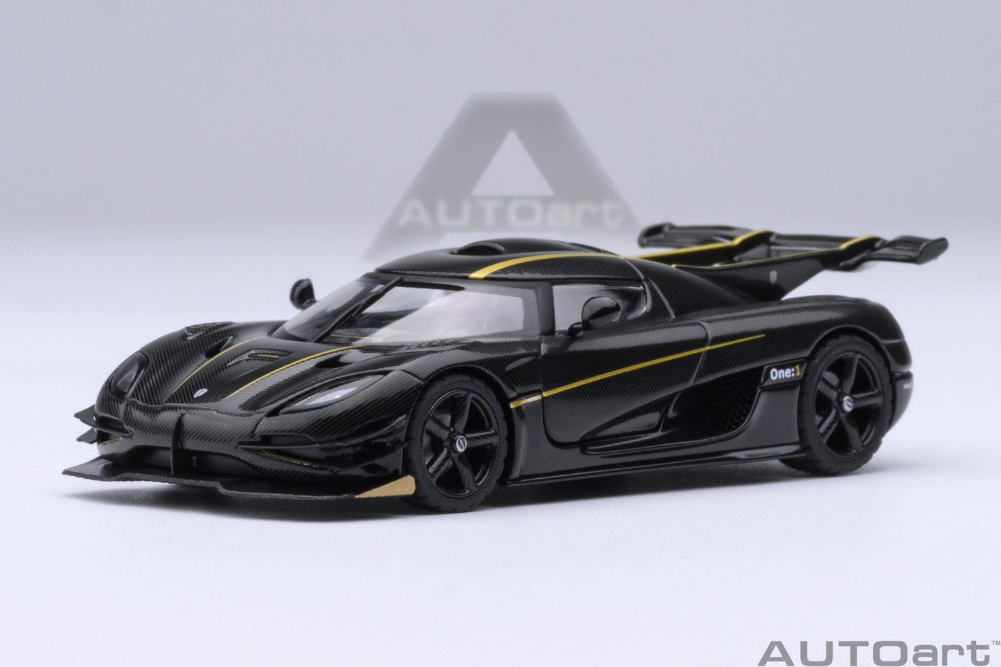 Macheta auto Koenigsegg One:1 1:64 AutoArt