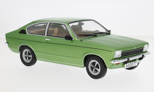 Macheta auto Opel Kadett C Coupe 1975 1:18 MCG