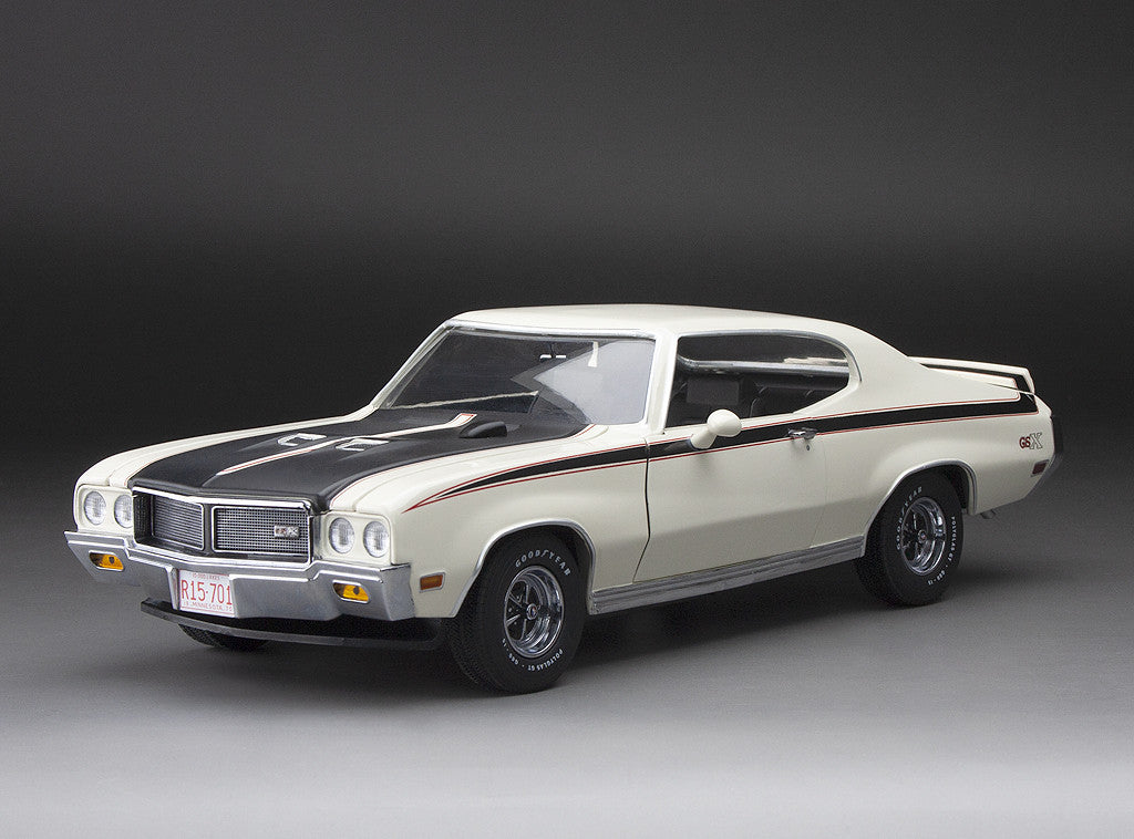 Macheta auto Buick GSX 1970 1:18 SunStar
