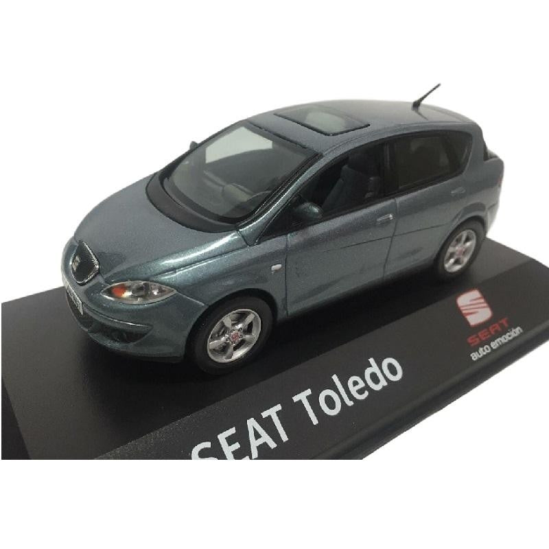 Seat Toledo (2004-2009) 1:43 Dealer Edition model car