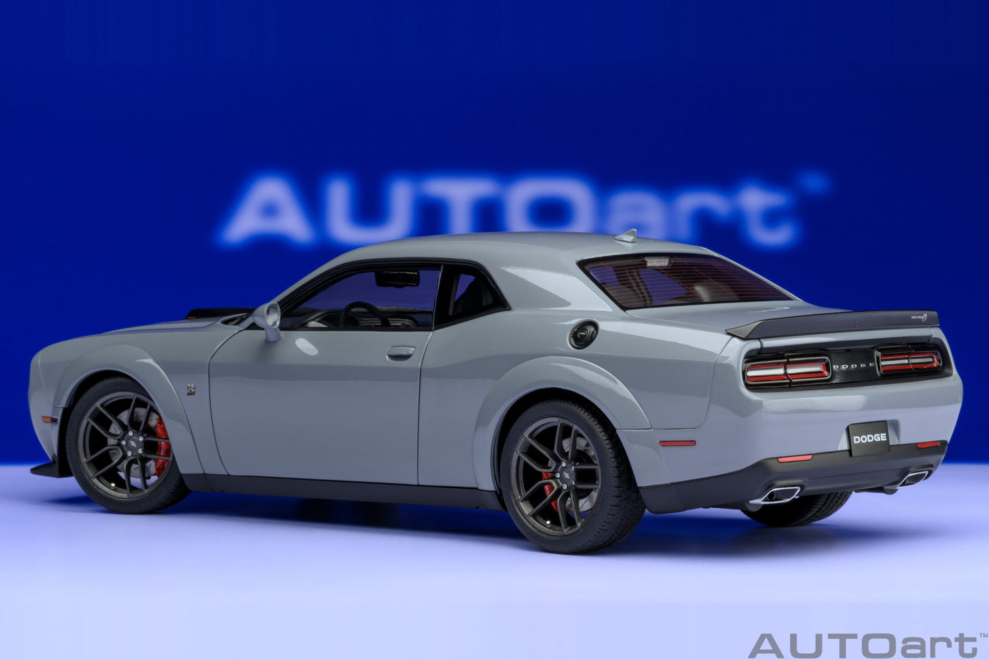 Macheta auto Dodge Challenger RT Scat Pack Shaker Widebody 2022 (2022) 1:18 AutoArt