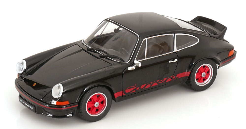 Macheta auto Porsche 911 Carrera RS 2.7 (1973) 1:18 Welly