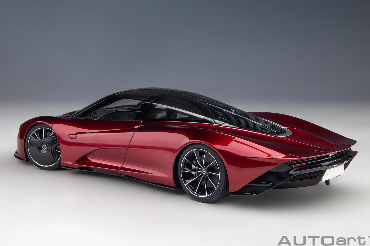 Macheta auto McLaren Speedtail (2020) 1:18 AutoArt