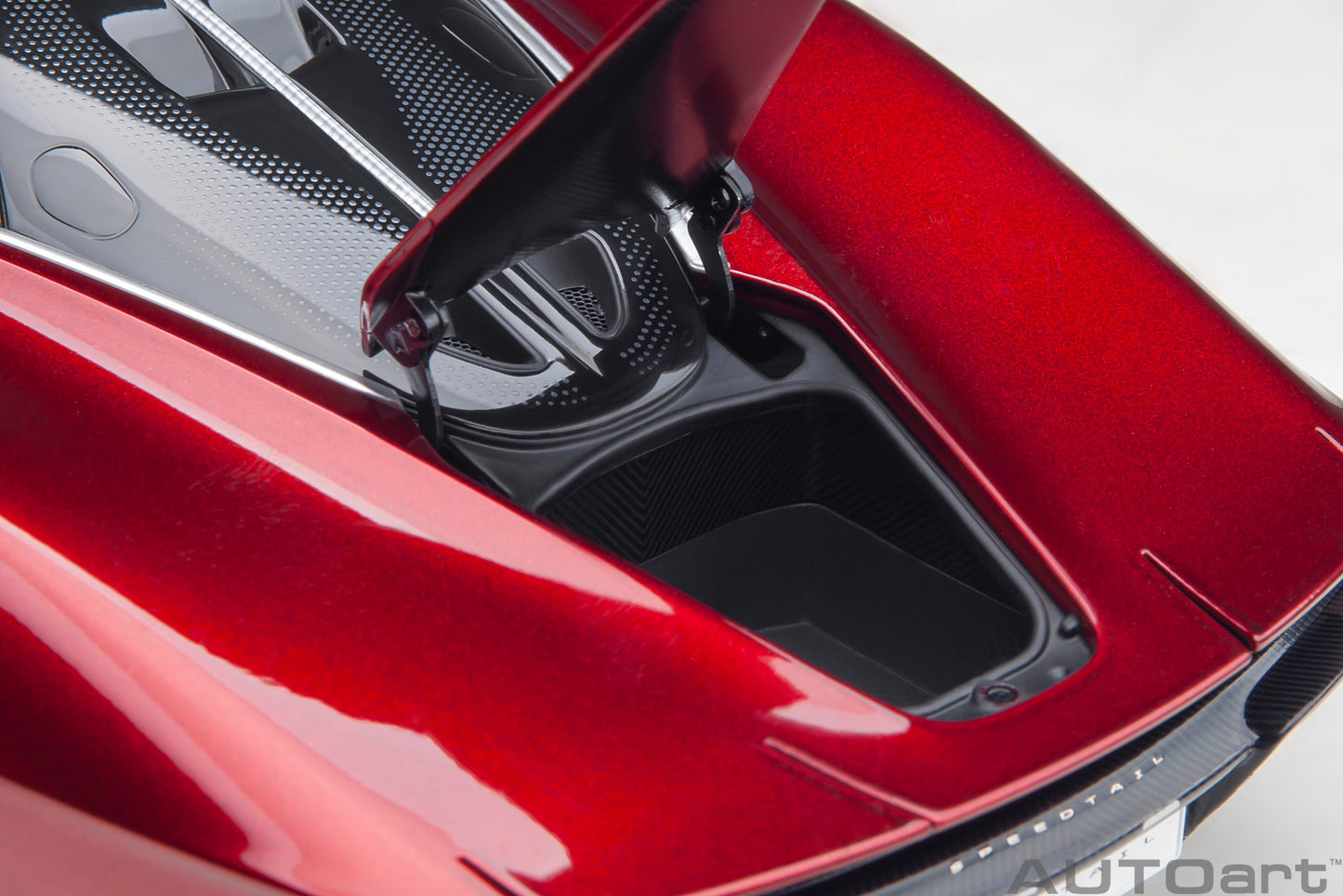 Macheta auto McLaren Speedtail (2020) 1:18 AutoArt