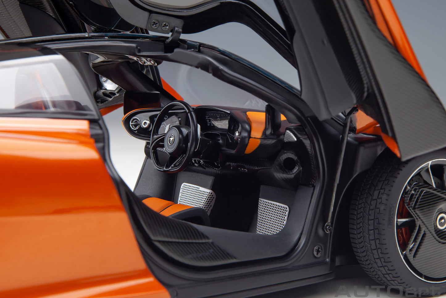 Macheta auto McLaren Speedtail (2020) 1:18 AutoArt