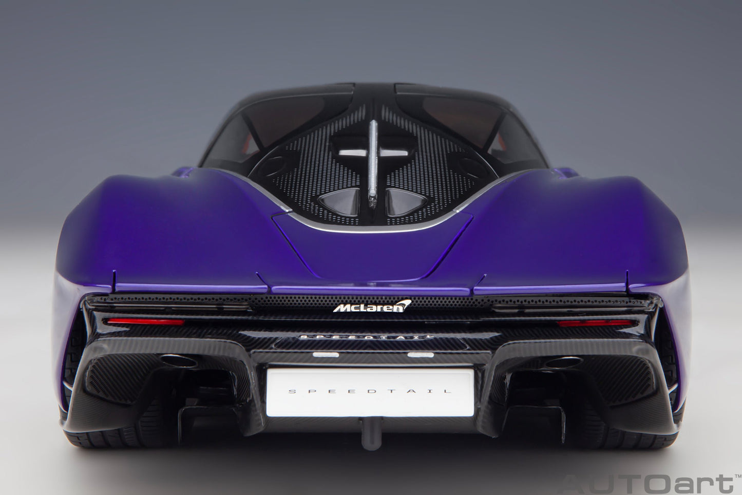 Macheta auto McLaren Speedtail (2020) 1:18 AutoArt