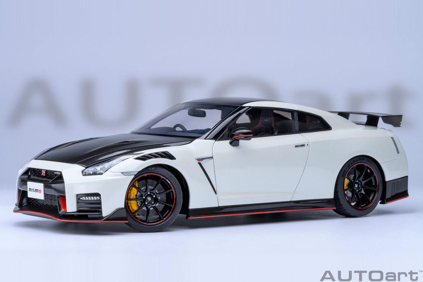 Macheta auto Nissan GT-R (R35) Nismo 2022 Special Edition 1:18 AutoArt