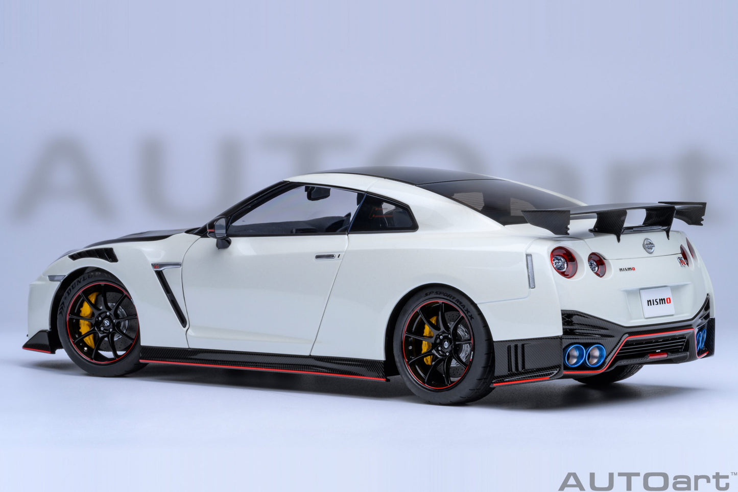 Macheta auto Nissan GT-R (R35) Nismo 2022 Special Edition 1:18 AutoArt