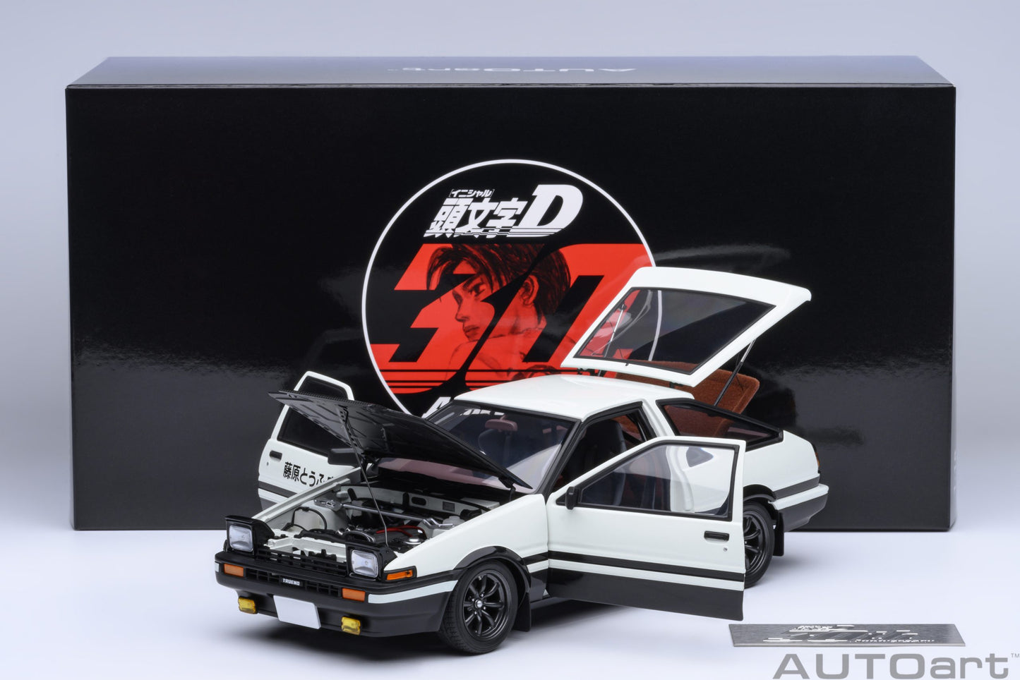 *Precomanda Macheta auto Toyota Sprinter Trueno (AE86) “Project D” Final version 30th ann 1:18 AutoArt