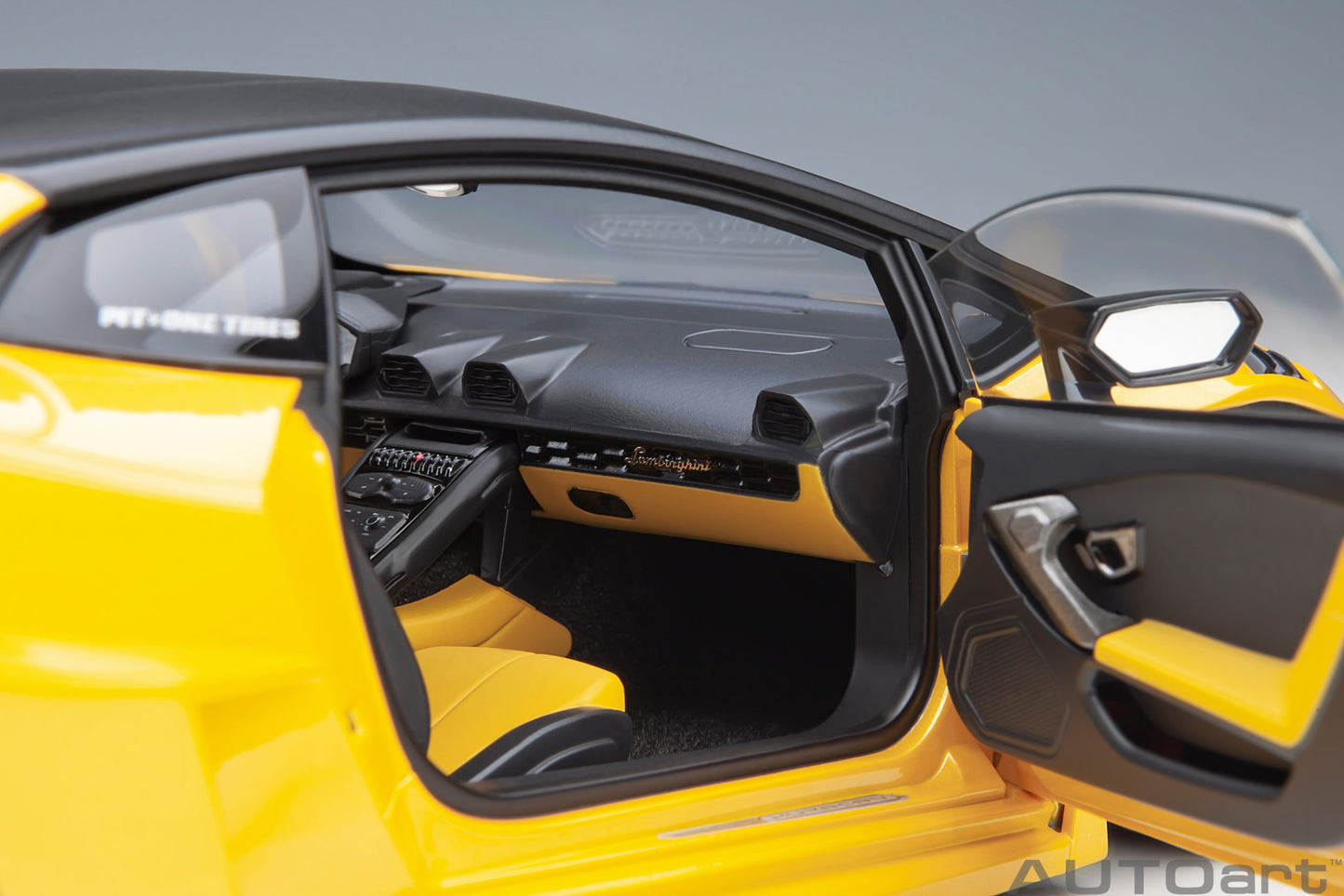 Macheta auto Liberty Walk LB Silhouette Lamborghini Huracan GT (2019) 1:18 AutoArt