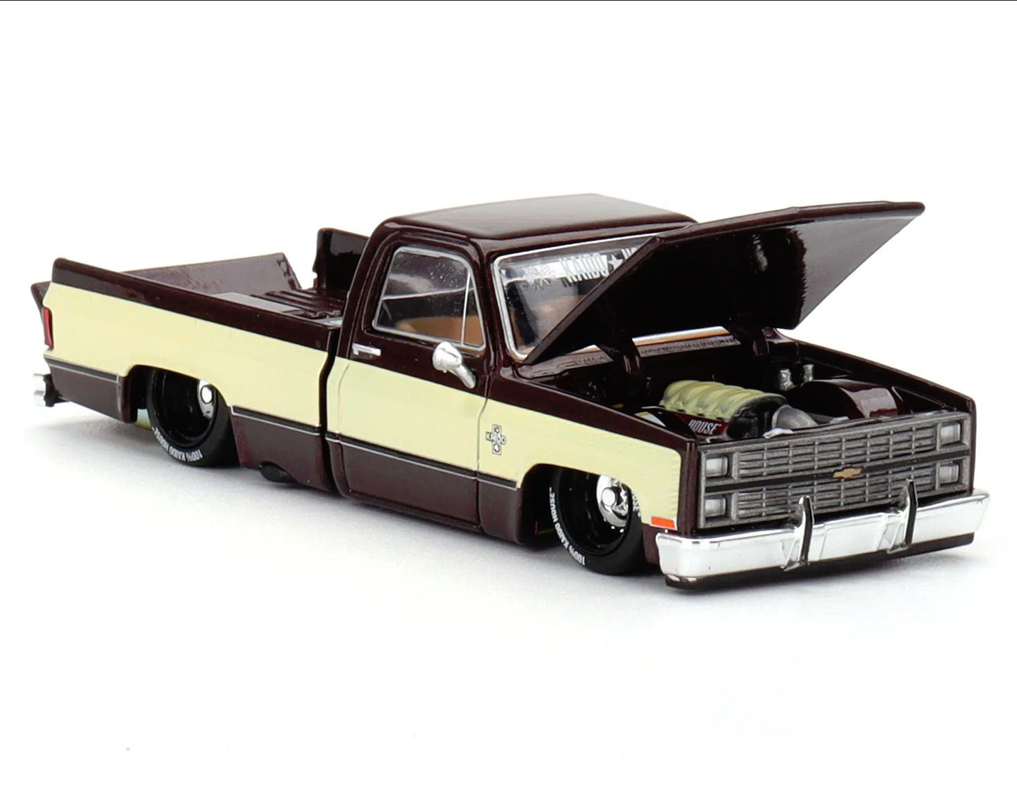 Macheta auto Chevrolet Silverado Kaido Vintage Spec V1 1:64 MIniGT/Kaido House