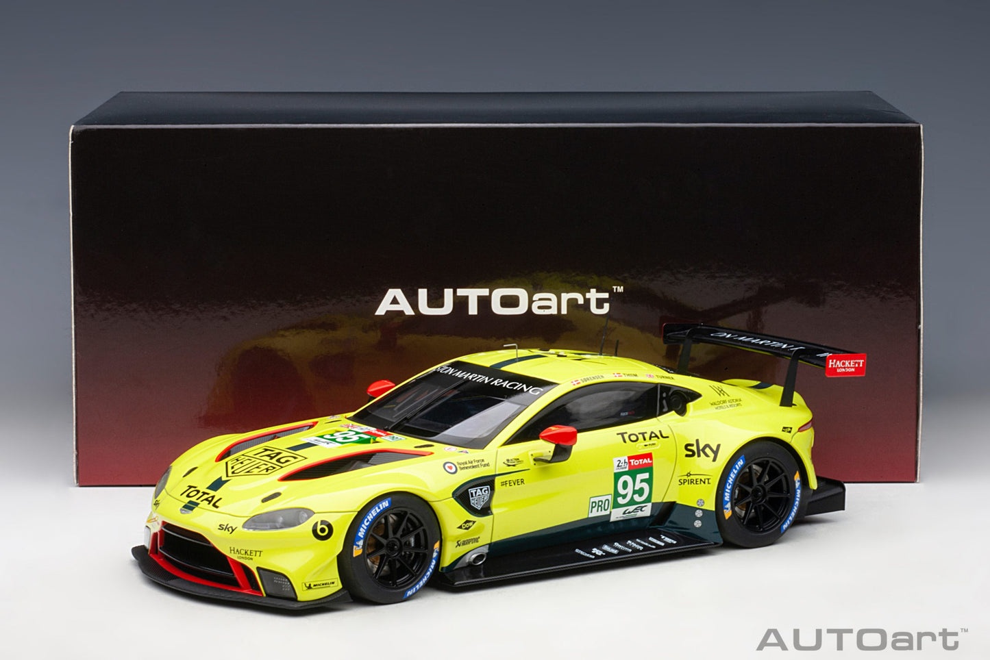 Aston Martin Vantage GTE Pro Le Mans 24h 2018 #95 1:18 AutoArt model car