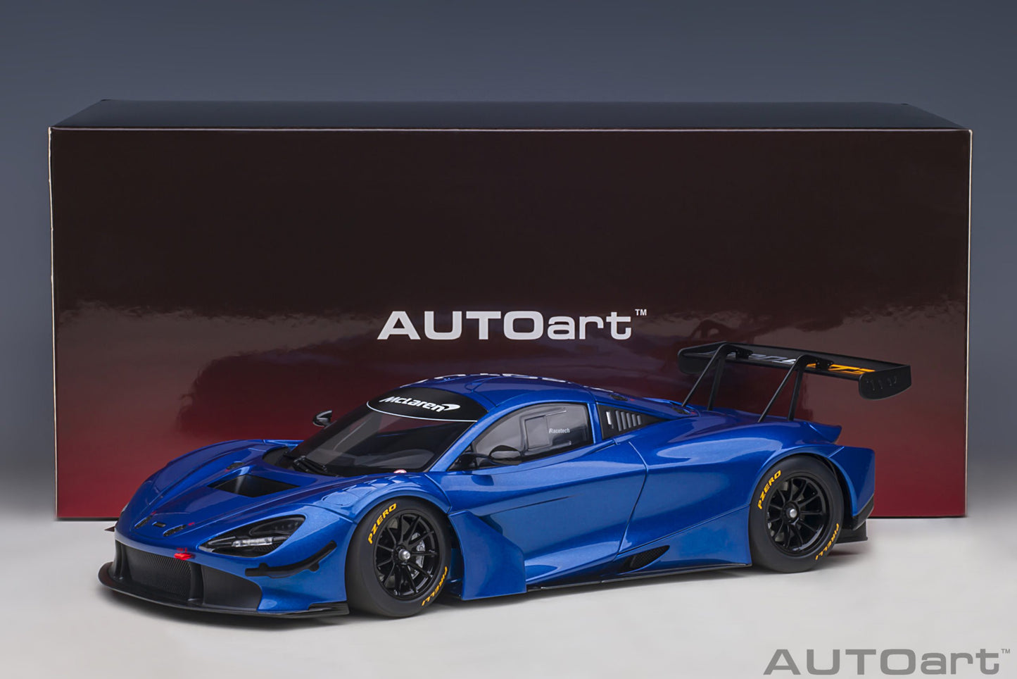 Macheta auto McLaren 720S GT3 Plain Body Version  1:18 AutoArt