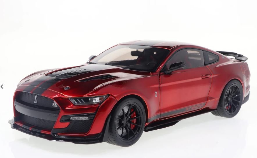 Macheta Ford Shelby GT500 KR 2023 rosie 1:18 Solido