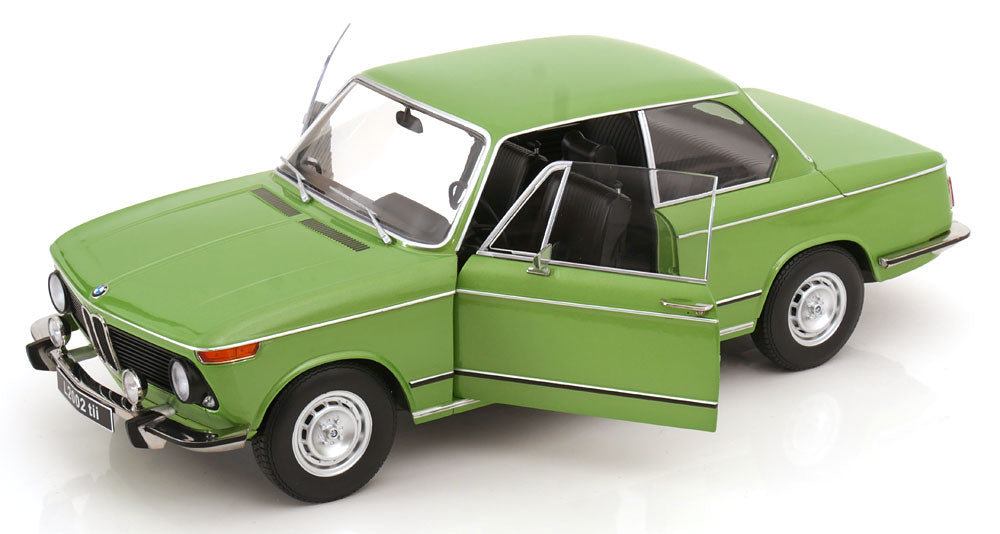 Macheta auto BMW 2002 tii 2.Series 1974 1:12 KK-Scale