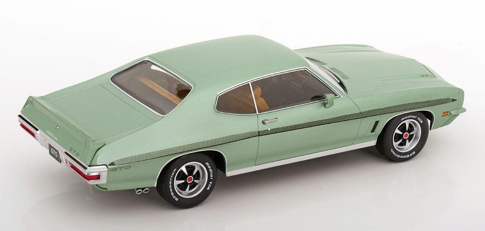 Macheta auto Pontiac LeMans GTO 1972 1:18 KK-Scale