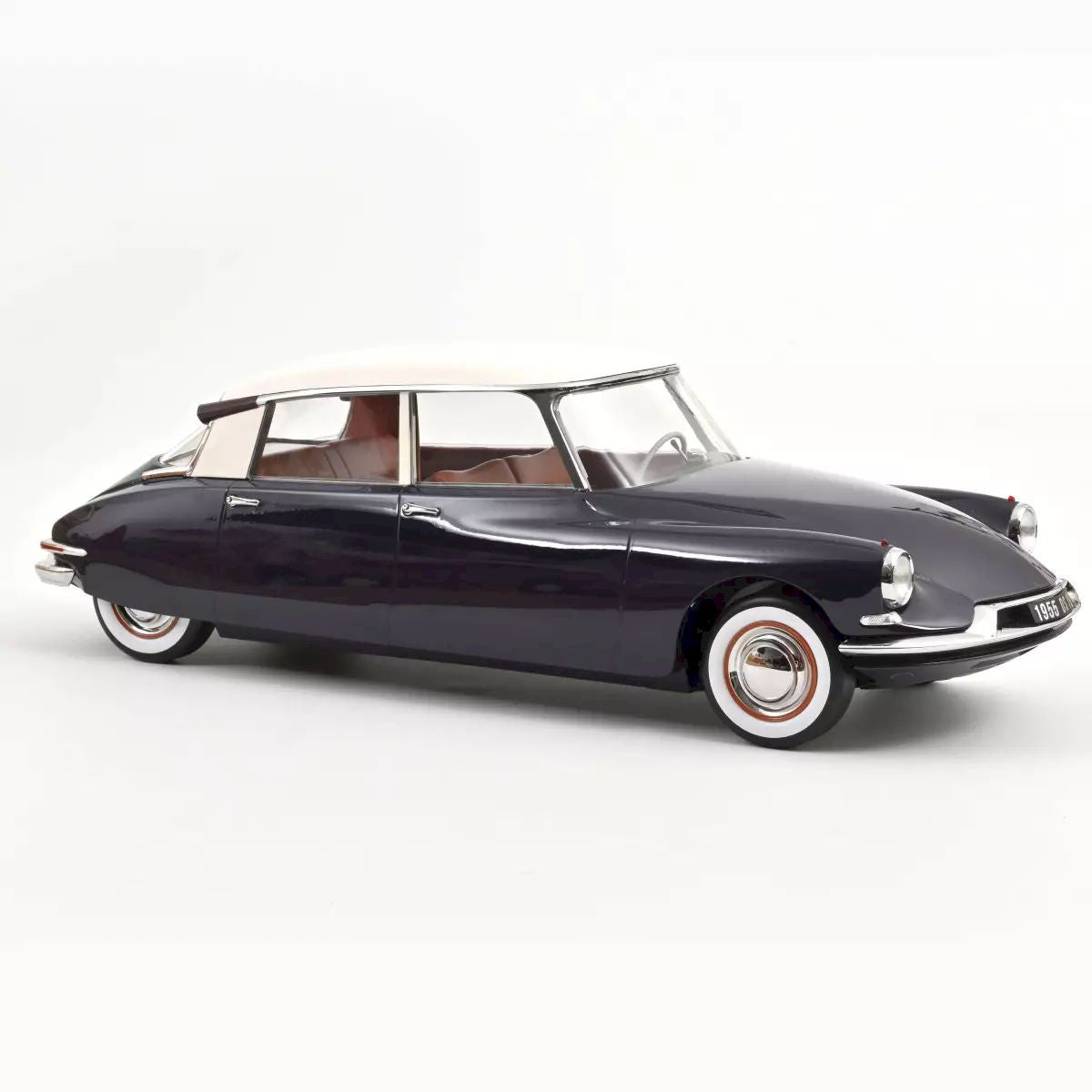 Macheta auto Citroen DS 19 1955 1:12 Norev