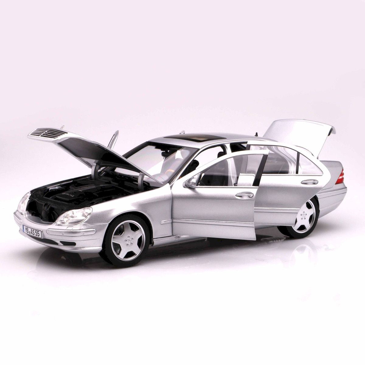 Macheta auto Mercedes-Benz S55 AMG W220 2000 1:18 Norev