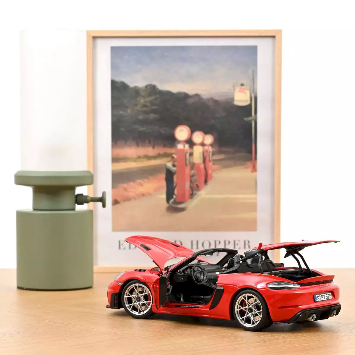 Macheta auto Porsche 718 Spyder RS 2023 Guards Red 1:18 Norev