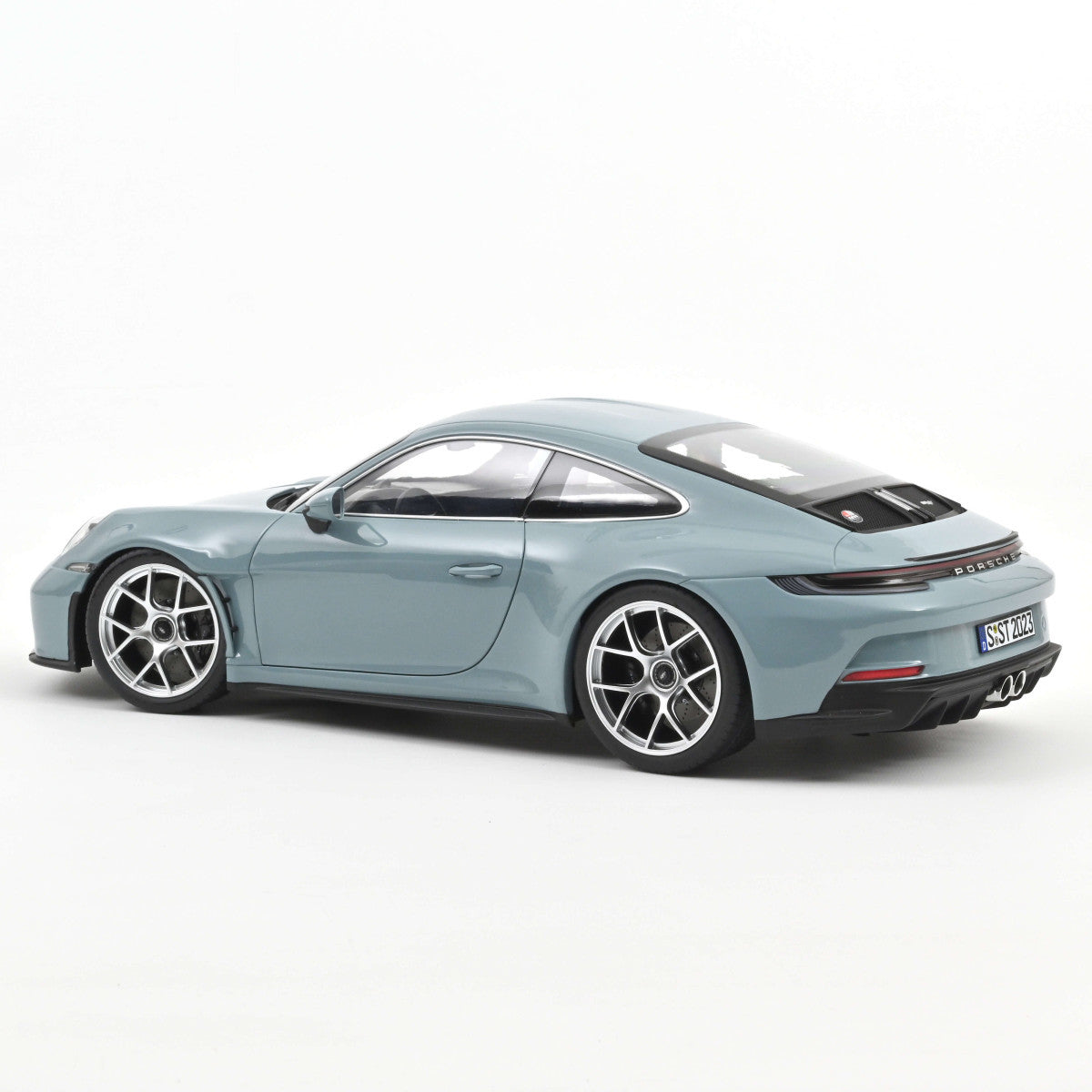 Model car Porsche 911 S/T 2023 Meissen Blue 1:12 Norev