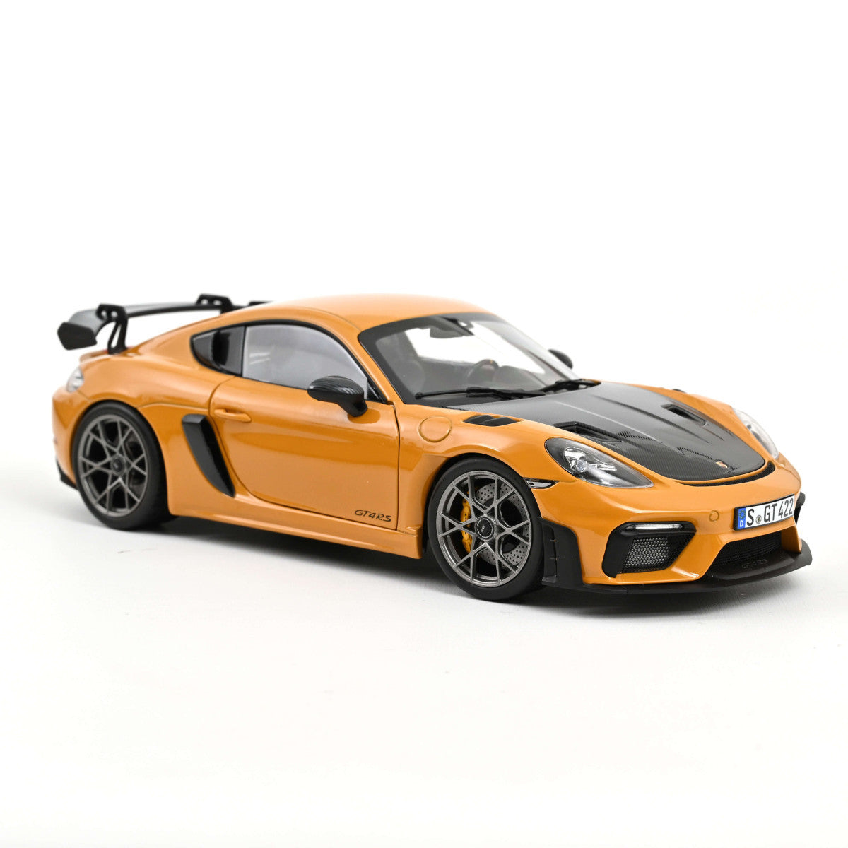 Macheta auto Porsche Cayman GT4 RS w/Weissach 2023 Bahama Yellow Pack 1:18 Norev