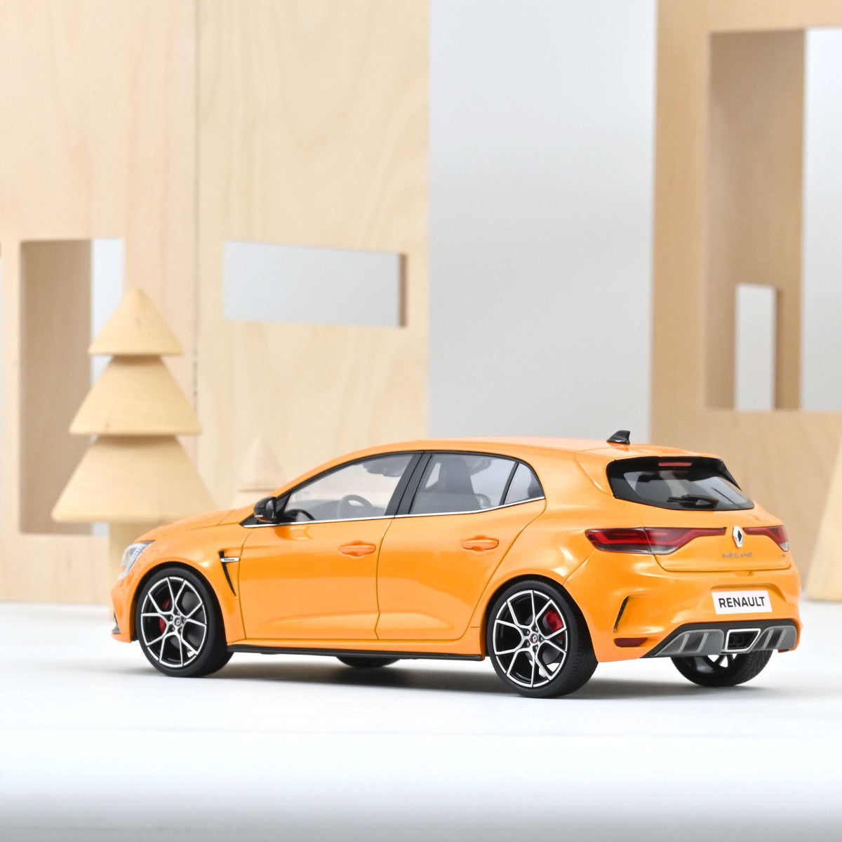 Model car Renault Megane RS Trophy 2022 1:18 Norev