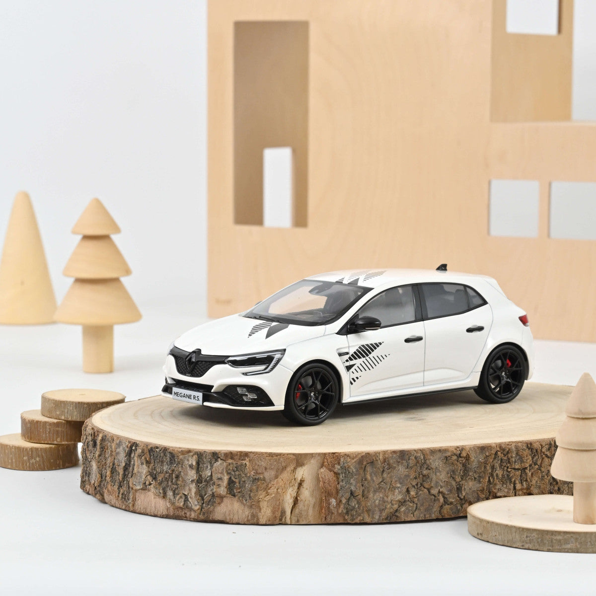 Macheta auto Renault Megane R.S. Ultime 2023 1:18 Norev