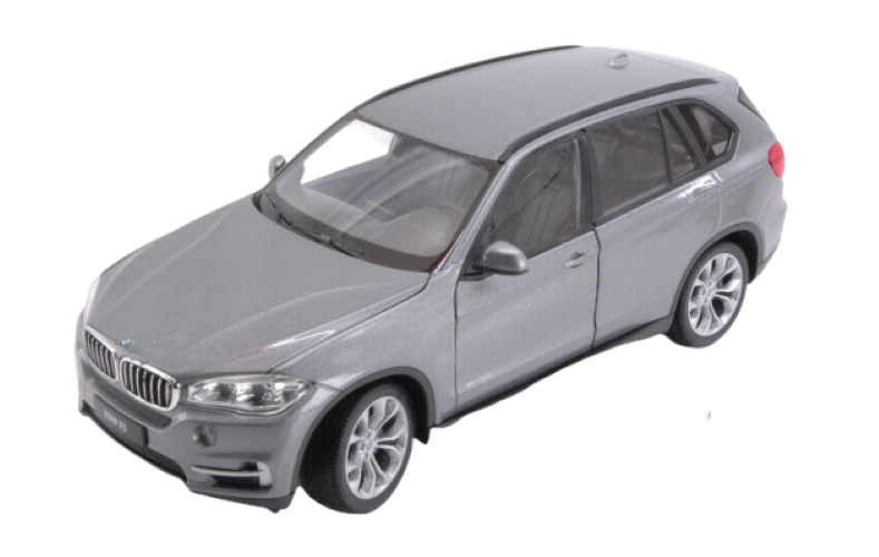 Macheta auto BMW X5 F15 (2015) 1:24 Welly