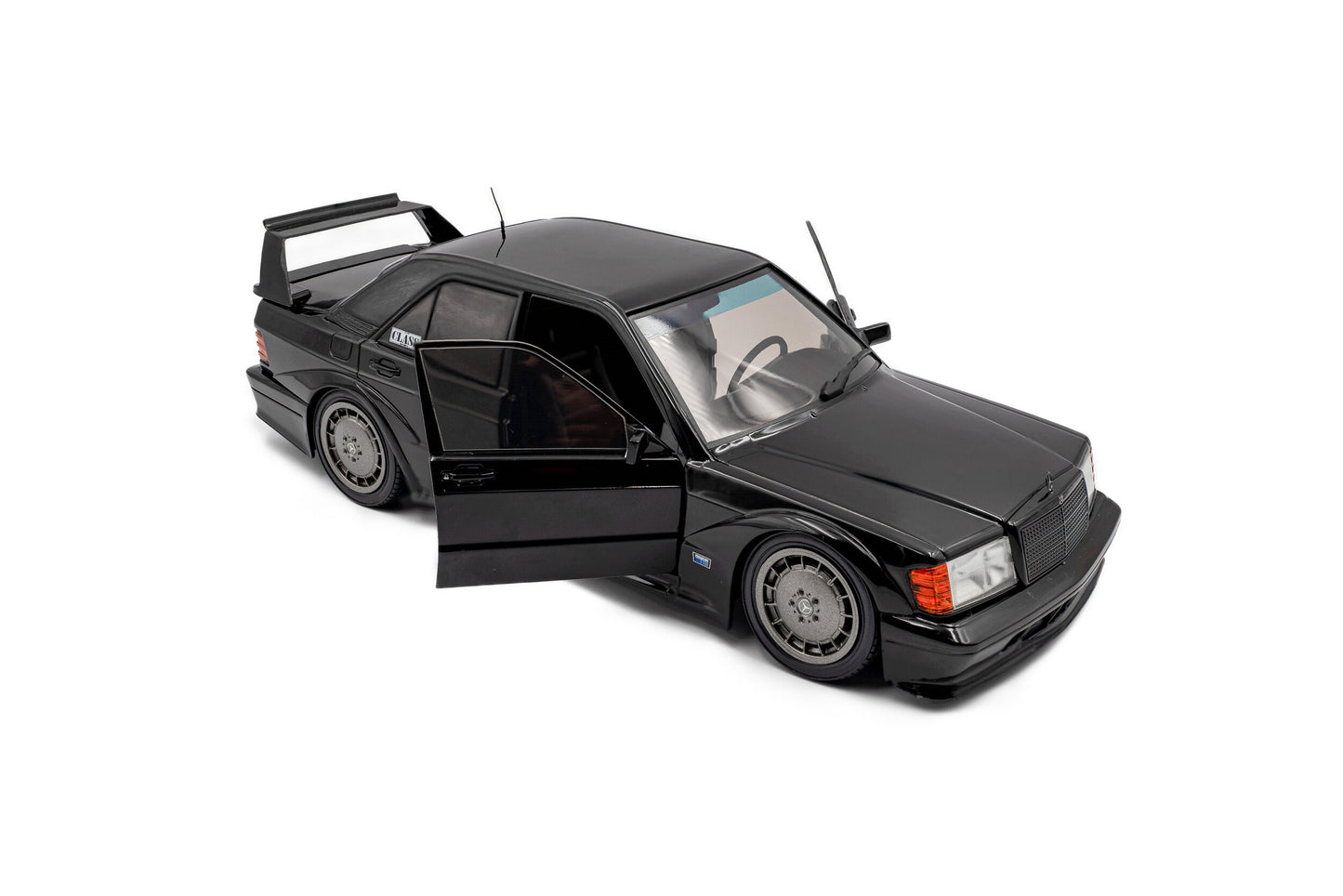 Macheta auto Mercedes-Benz 190 (W201) Evo II – Solido Works Black – 1990 1:18 Solido