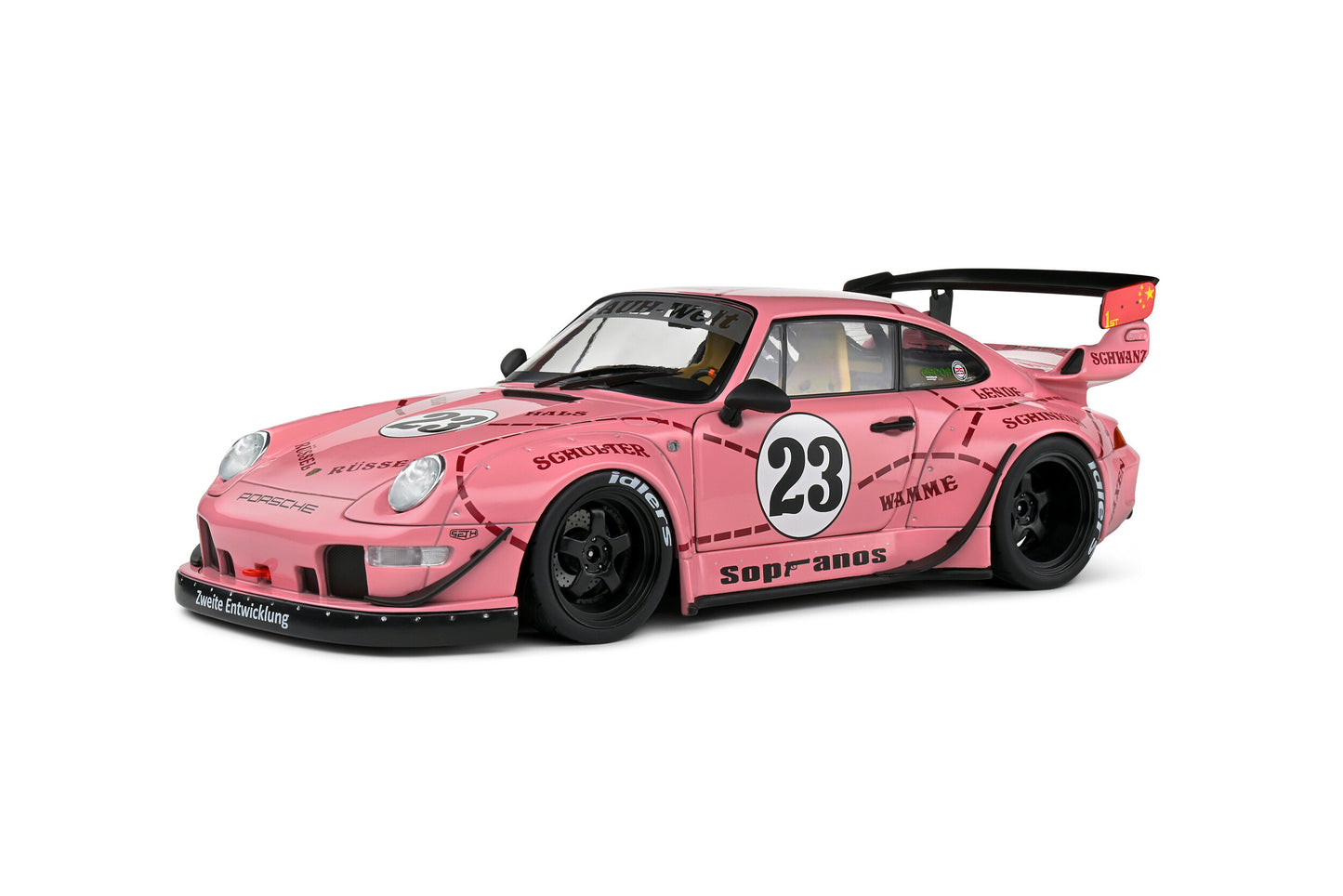 Macheta auto RWB Bodykit Pink Pig 2020 1:18 Solido