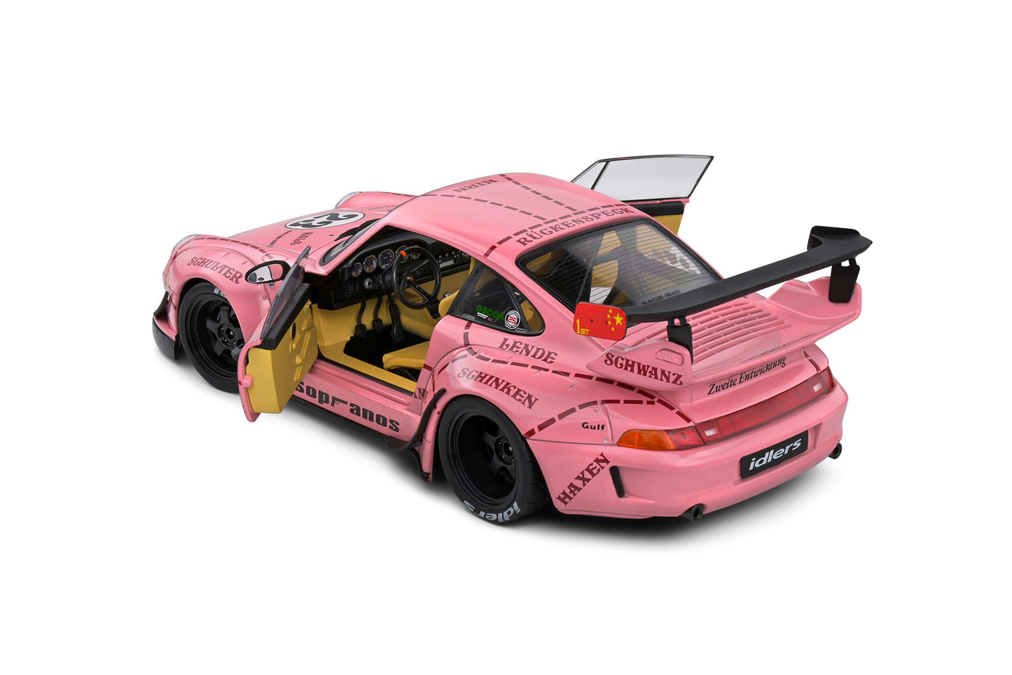 Macheta auto RWB Bodykit Pink Pig 2020 1:18 Solido