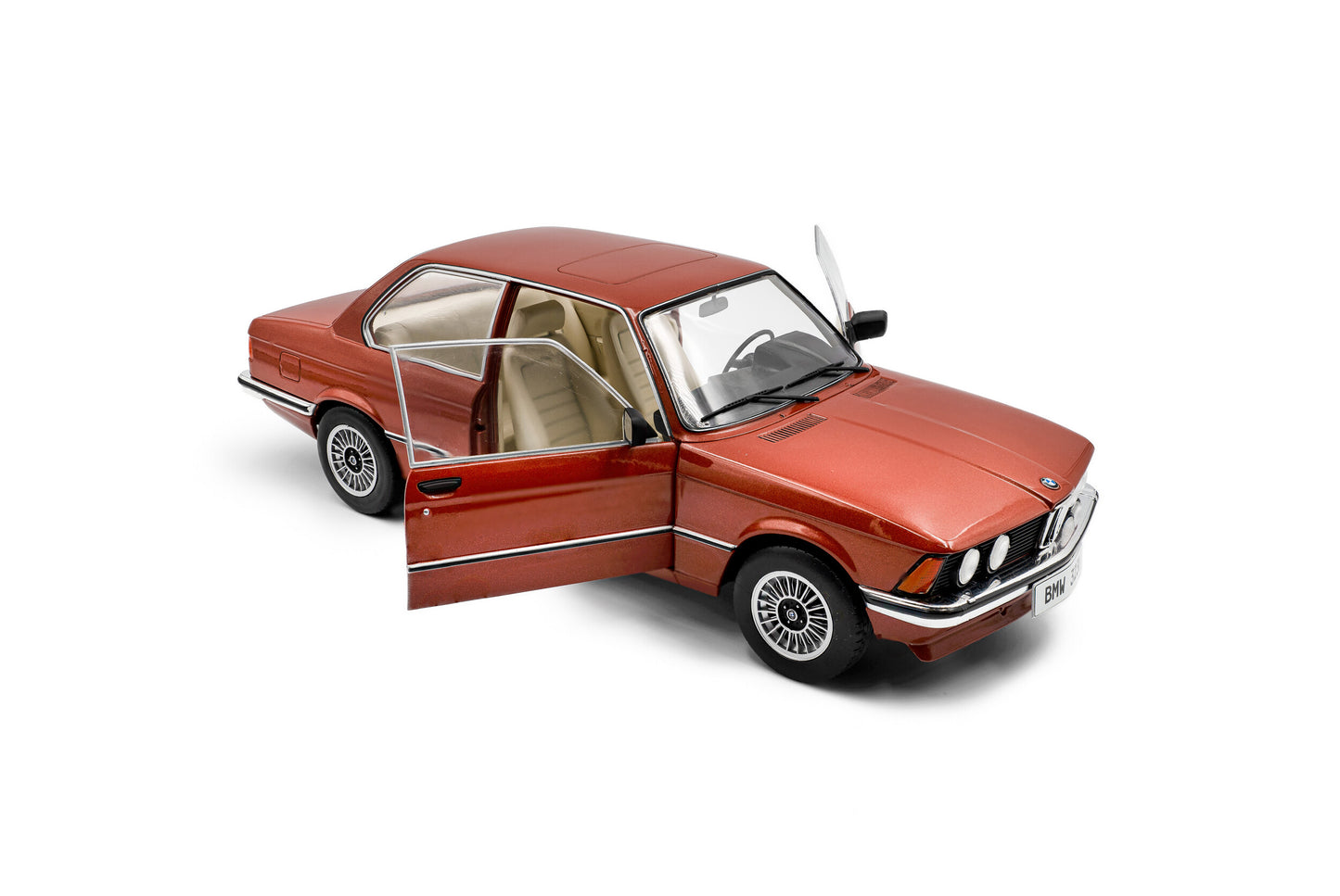 Macheta auto BMW E21 323i 1980 1:18 Solido