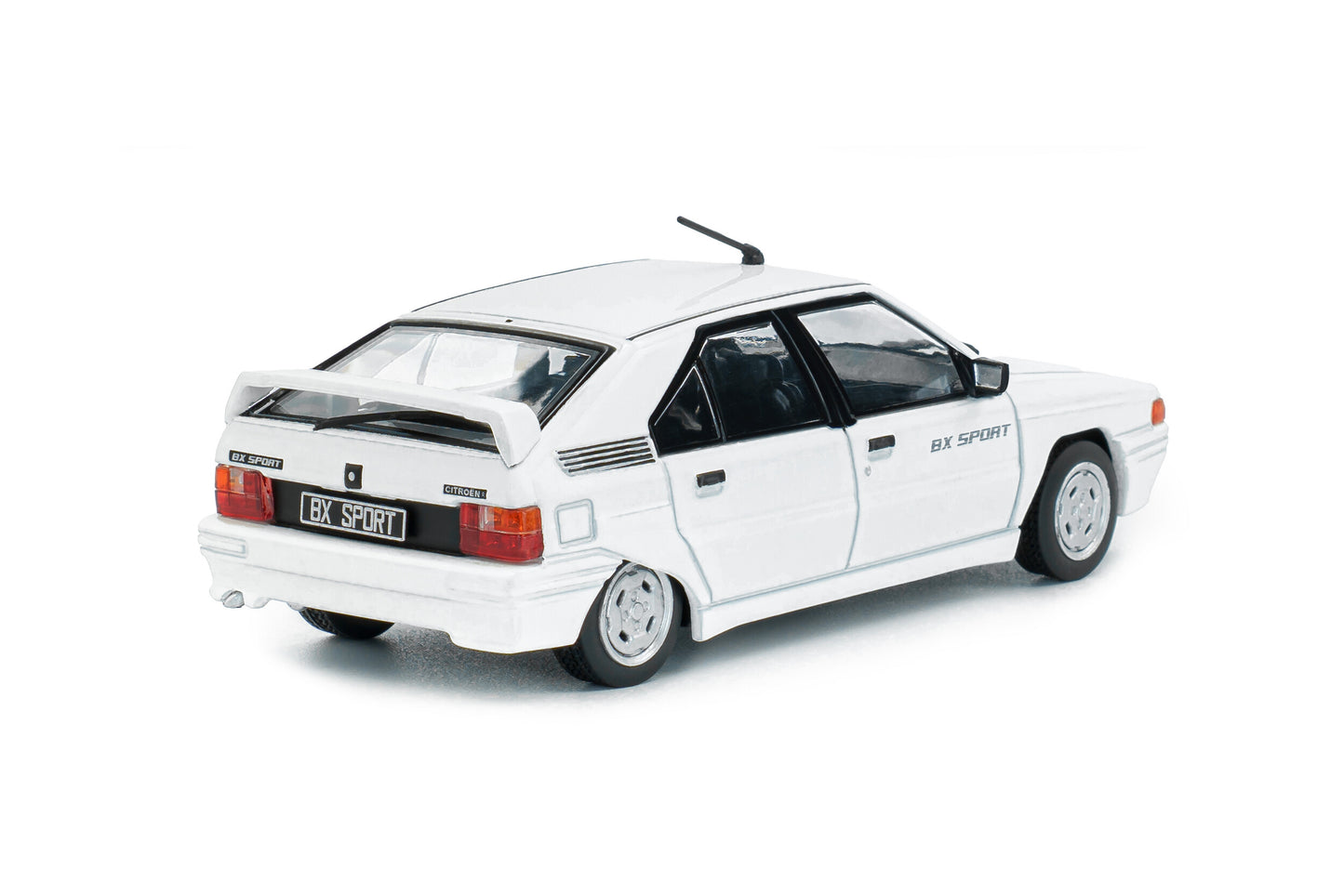 Macheta auto Citroën BX Sport – Blanc Meije – 1985 1:43 Solido