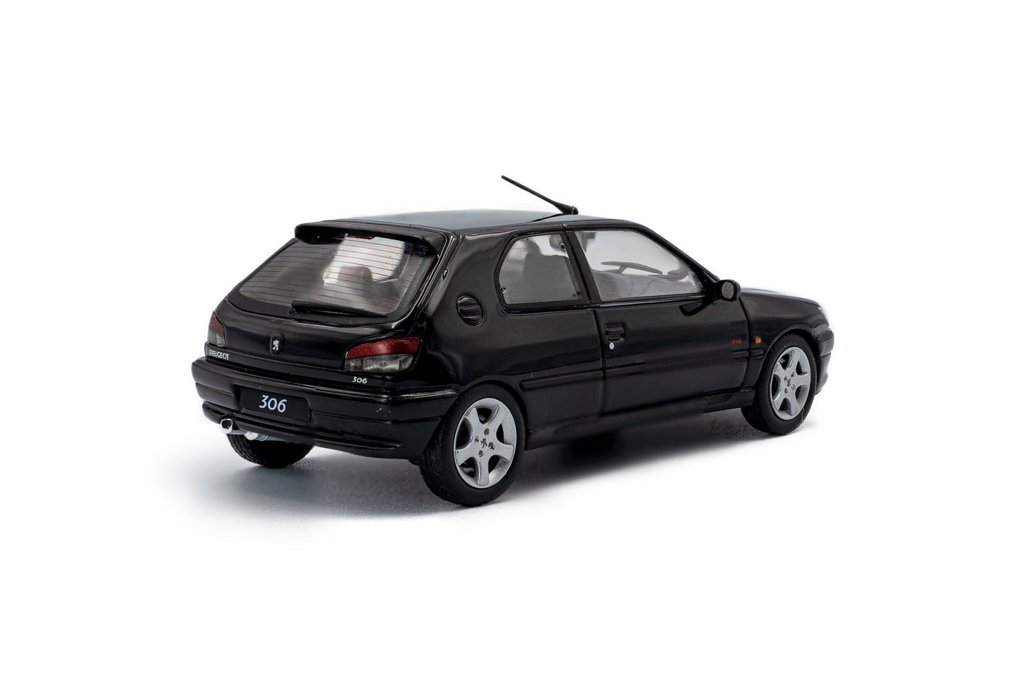 * Precomanda Macheta auto Peugeot 306 S16 – Onyx Black – 1994 1:43 Solido