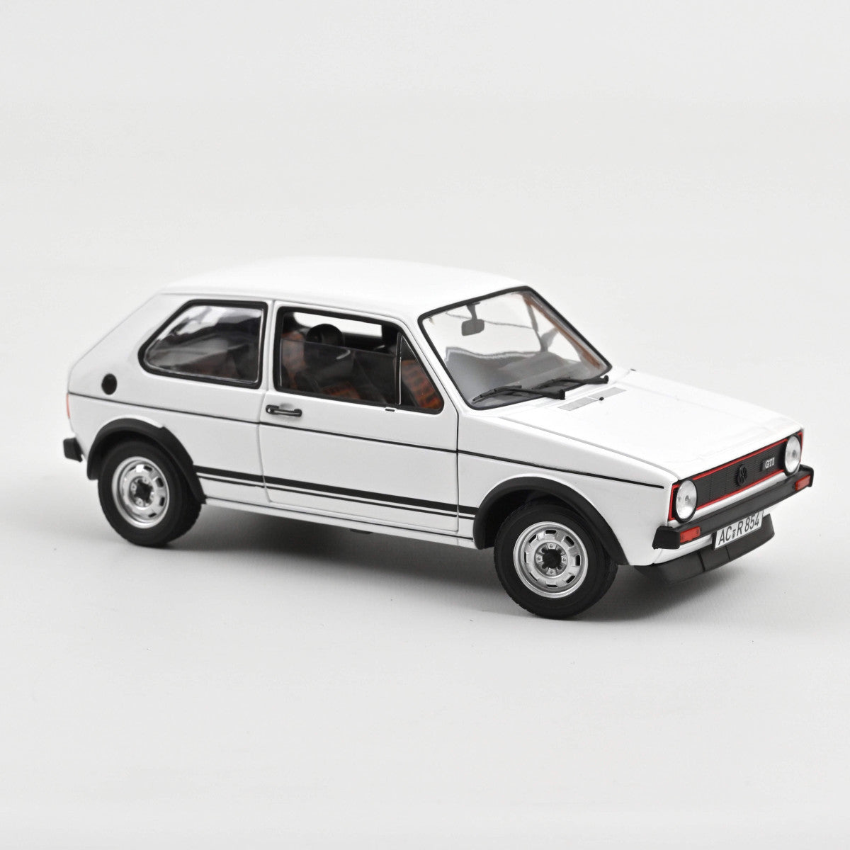 Macheta auto Volkswagen Golf GTI (1976) 1:18 Norev
