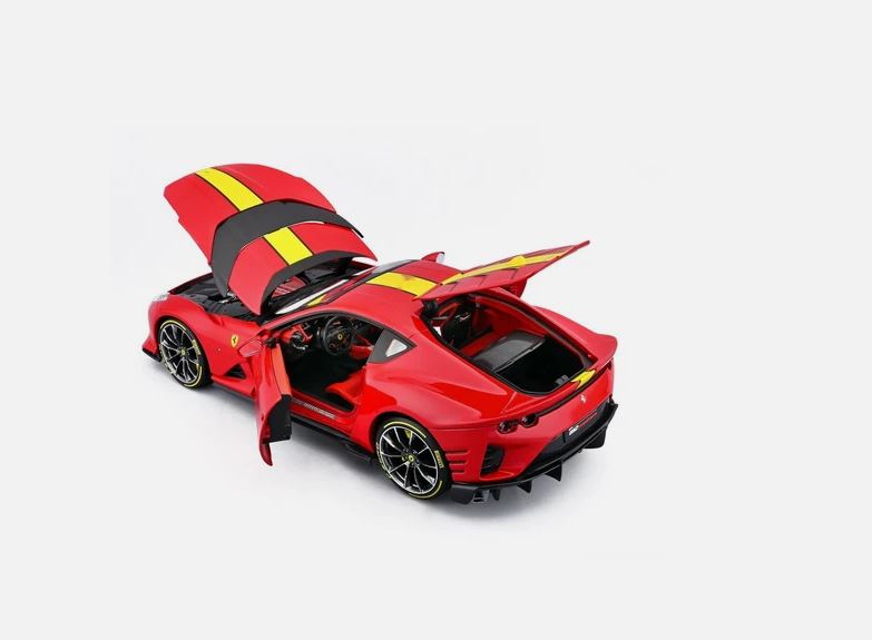 Macheta auto Ferrari 812 Competition 2021 1:18 Bburago Signature