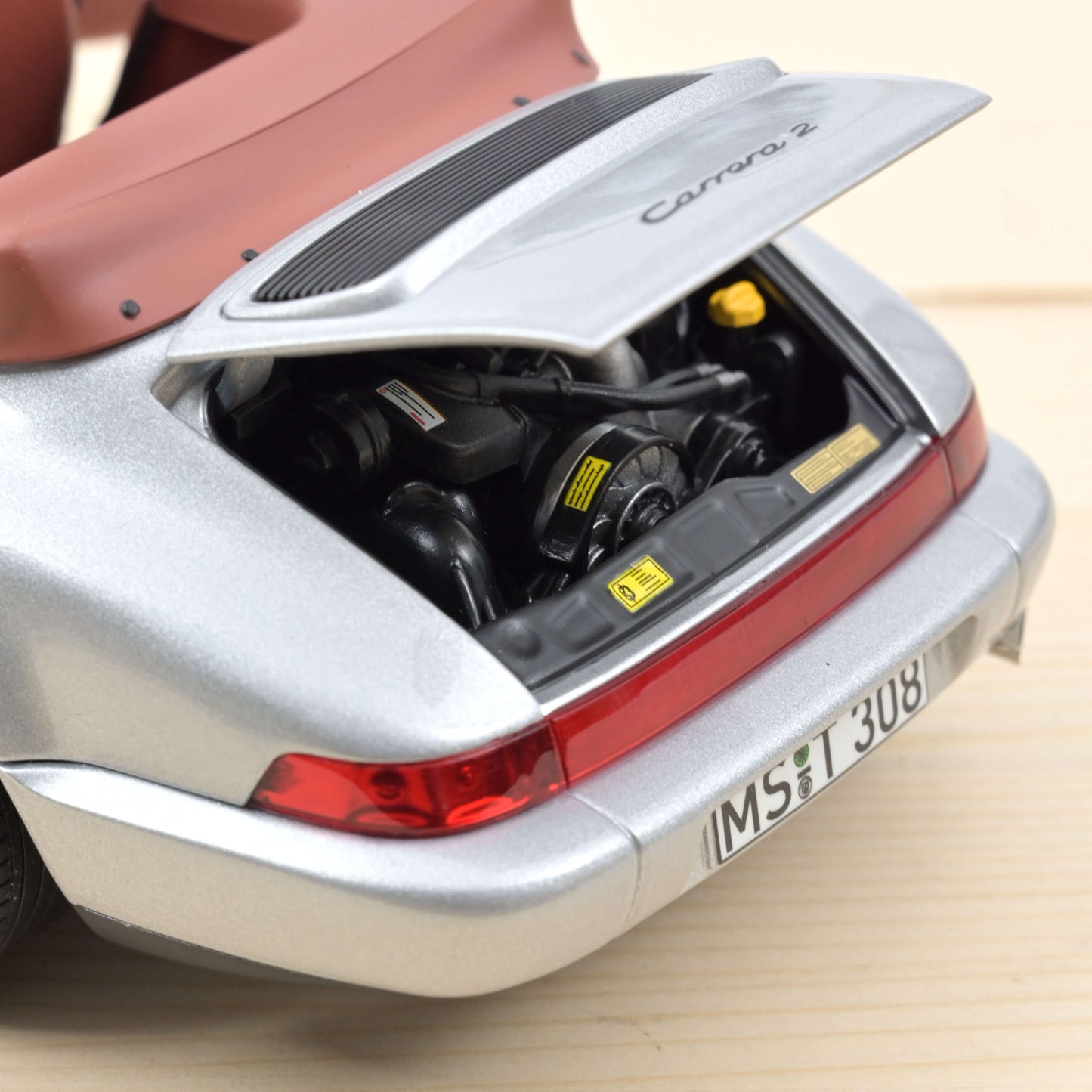 Model car Porsche 911 Carrera 2 Cabriolet (1990) 1:18 Norev